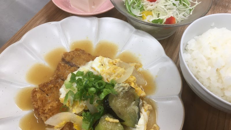 お食事キンサッタ 本日の日替りランチ